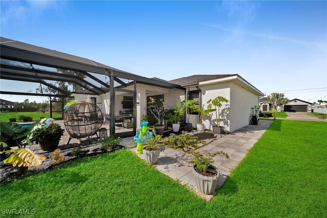 Foto del edificio - 347 SW 24th Pl