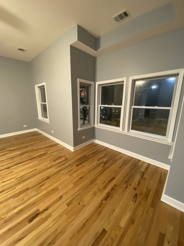 Foto del edificio - 2649 W Armitage Ave