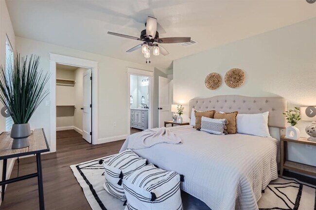 Foto del edificio - 4704 Blue Meadow Dr