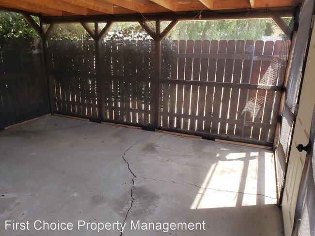 Foto del edificio - 1 br, 1 bath House - 4218 Queens Lane Back...