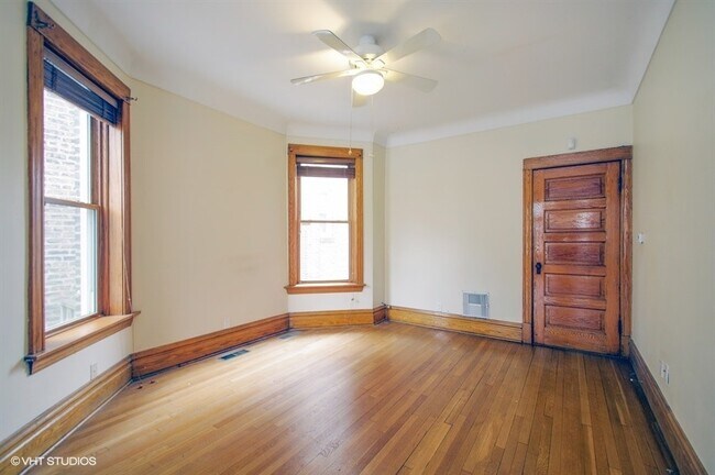Building Photo - 1243 W Newport Ave