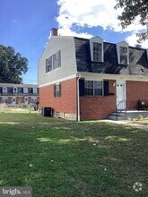 Building Photo - 2023 Barry Rd