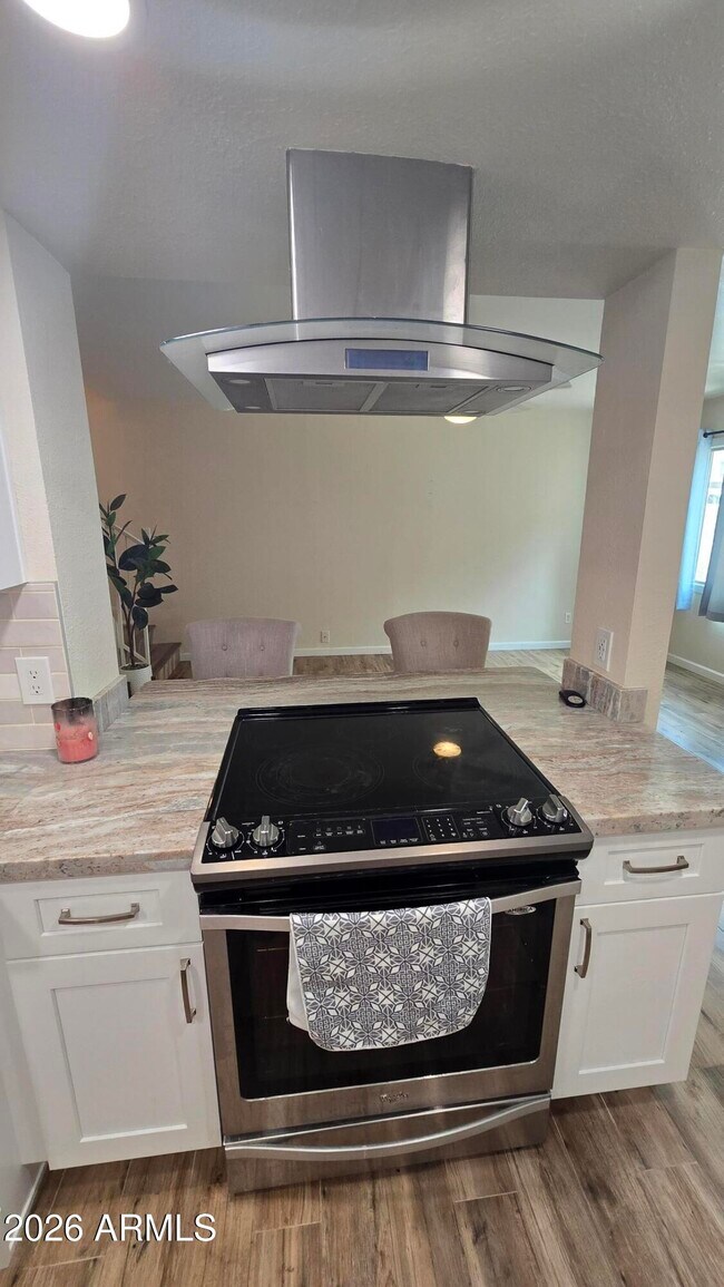 Foto del edificio - 4236 N 81st St