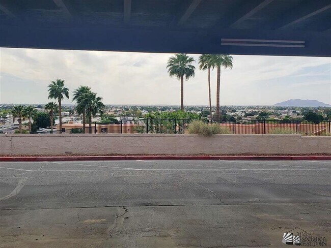 Foto del edificio - 2240 S Elks Ln