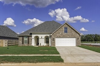 Building Photo - 212 Paisley Ln