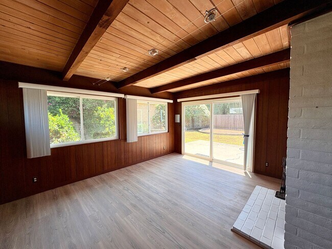 Foto del edificio - Single Story Home In The Heart of Clairemont