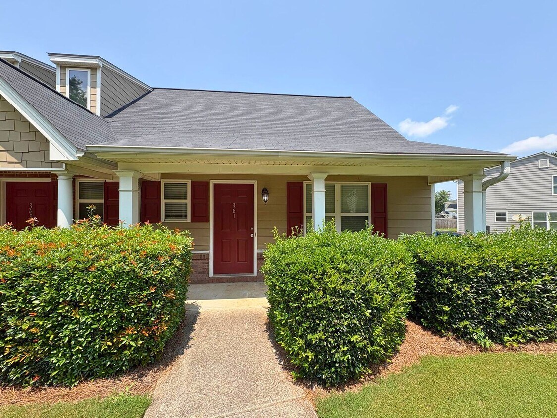 Photo - 361 Bridgewater Circle