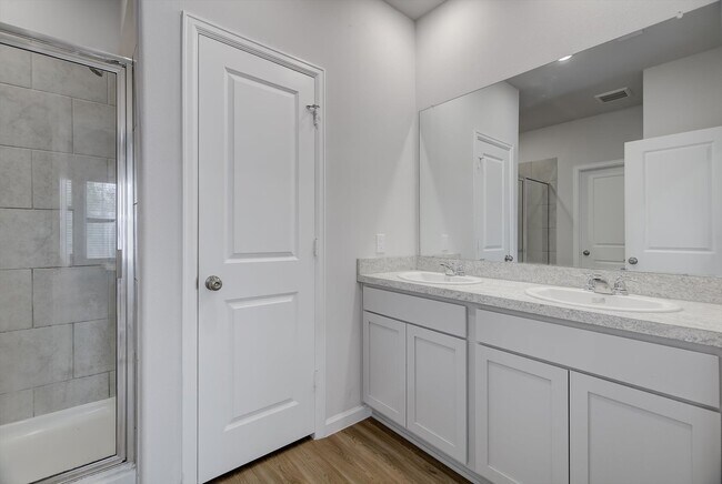 Building Photo - 16517 Opportunity Wy