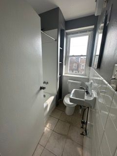 Foto del edificio - 6631 Blakemore St