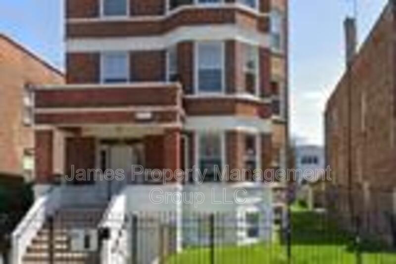 Foto principal - 7349 S Emerald Ave