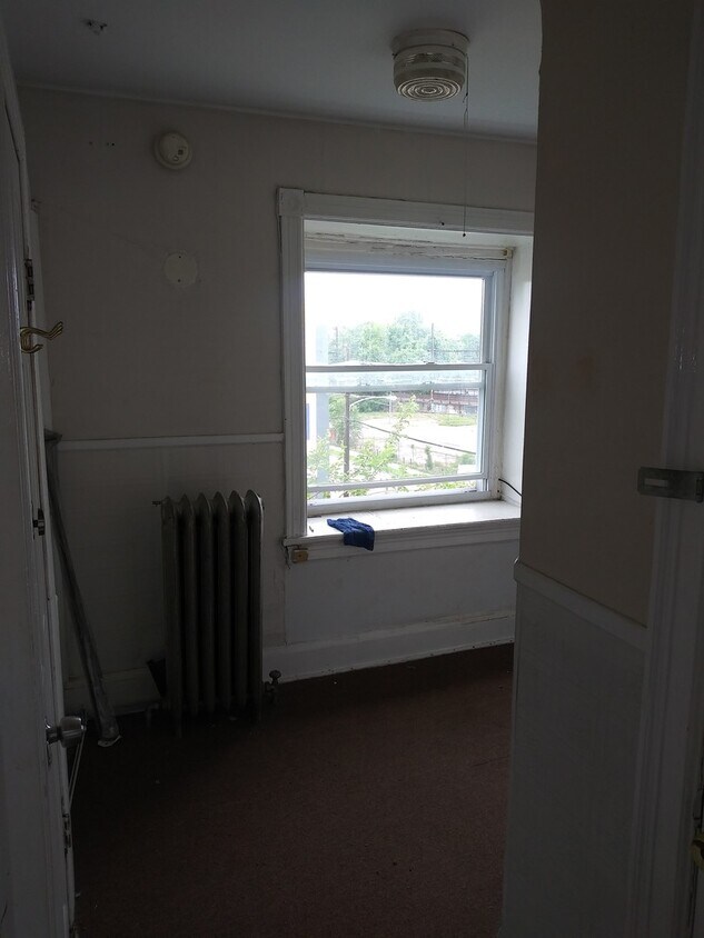 Foto del edificio - 321 E Price St