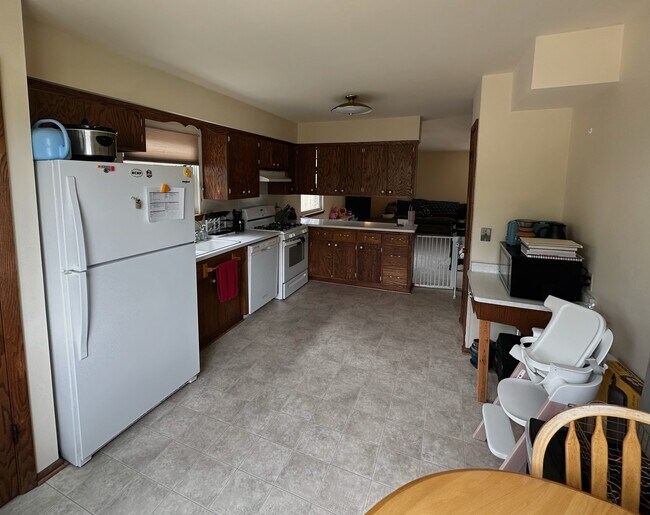 Cocina - 3655 S 90th St