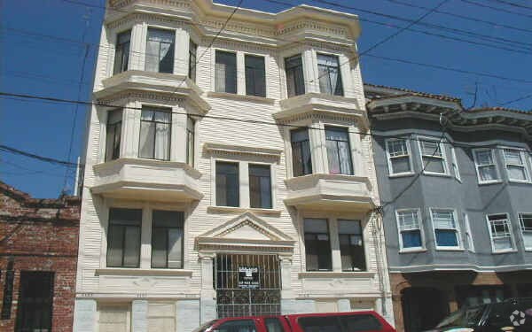Building Photo - 3124 Laguna St