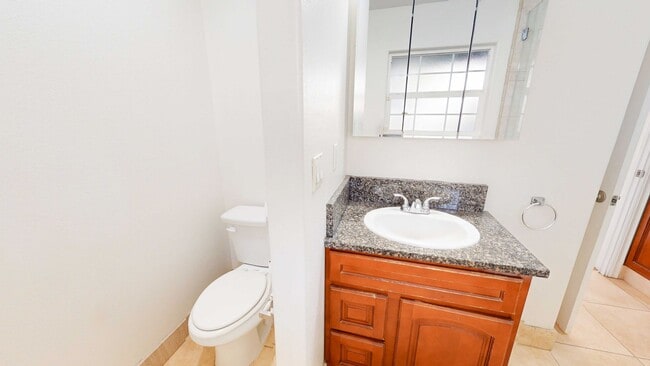 Foto del edificio - 205 Waring Ave