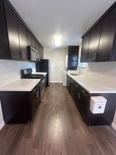 Building Photo - 1305 N Garfield