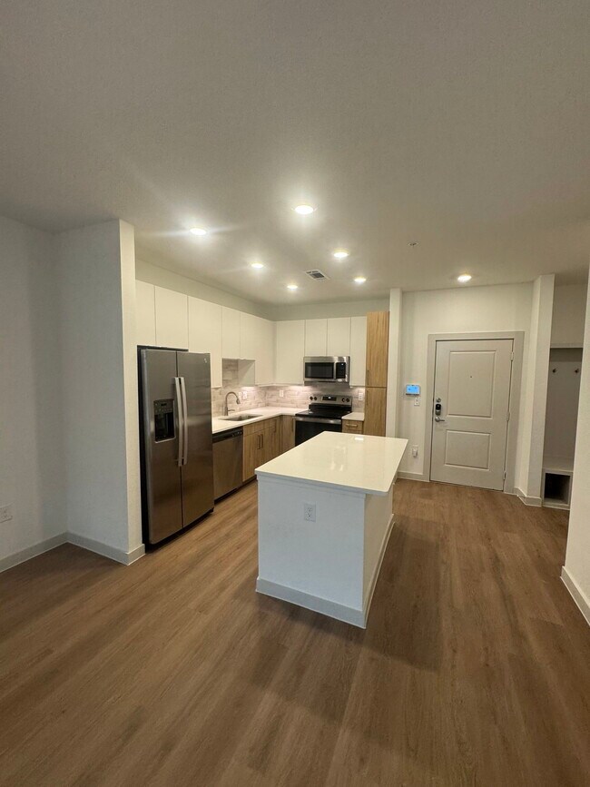 Foto del edificio - 4485 S Preston Rd