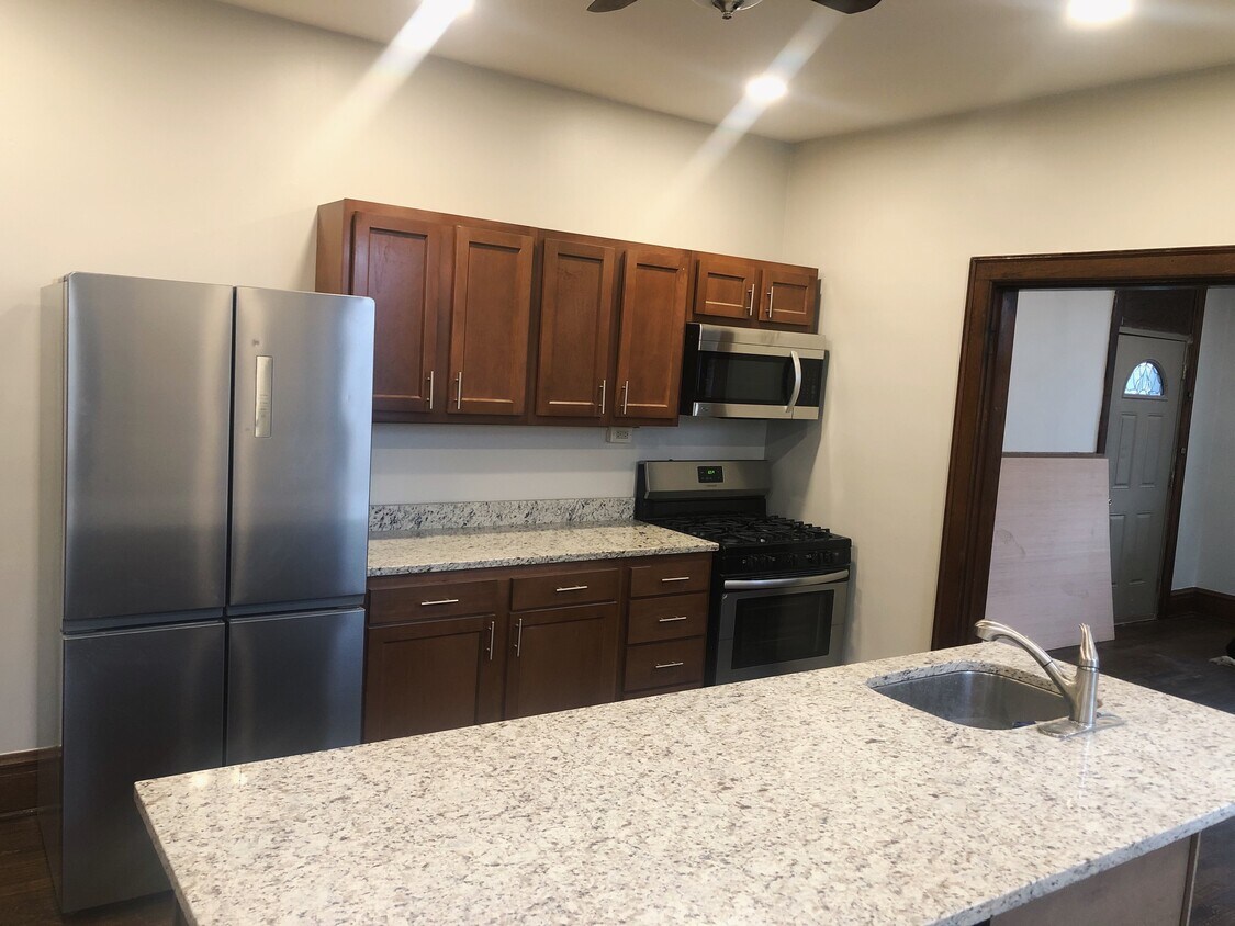 Foto principal - 196 E Innis Ave