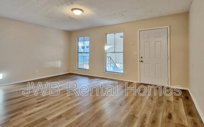 Photo - 7201 Arlington Expy Apartment