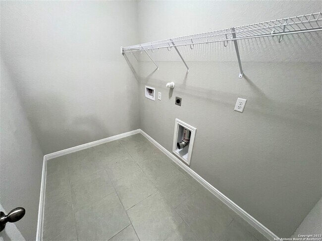 Photo - 15207 Proteus St Apartment