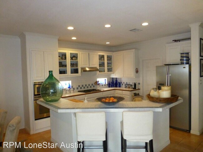 Building Photo - 3 br, 2.5 bath House - 6504 Twin Creek Hollow
