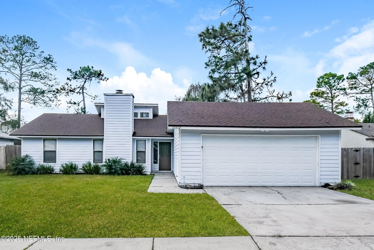 Primary Photo - 11512 Dandelion Way