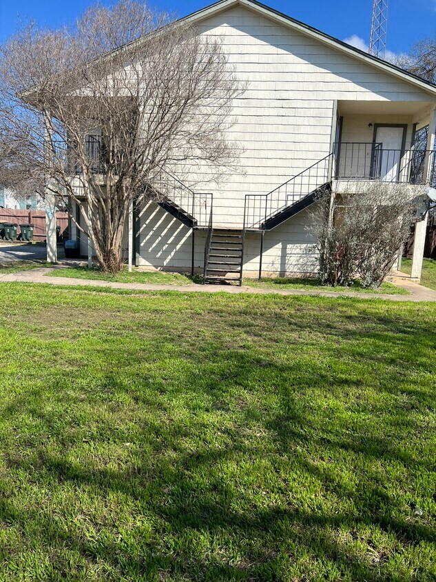 1644 Post Rd Unit 4, San Marcos, TX 78666 Apartments in San Marcos