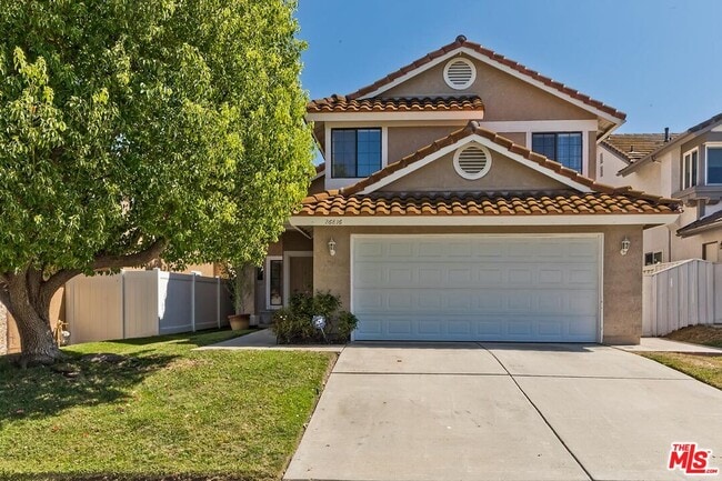 Building Photo - 26816 Cactus Trail