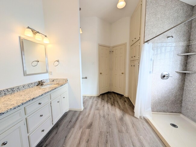 Foto del edificio - 8909 19th St