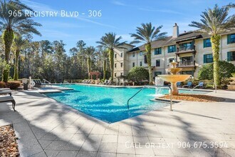 Building Photo - 965 Registry Blvd