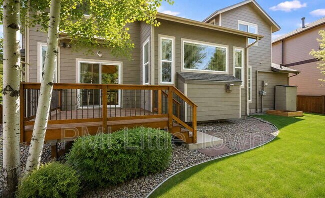 Building Photo - 10105 Mockingbird Ln