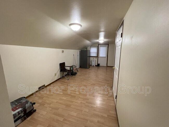 Building Photo - 1612 Loftsgordon Ave