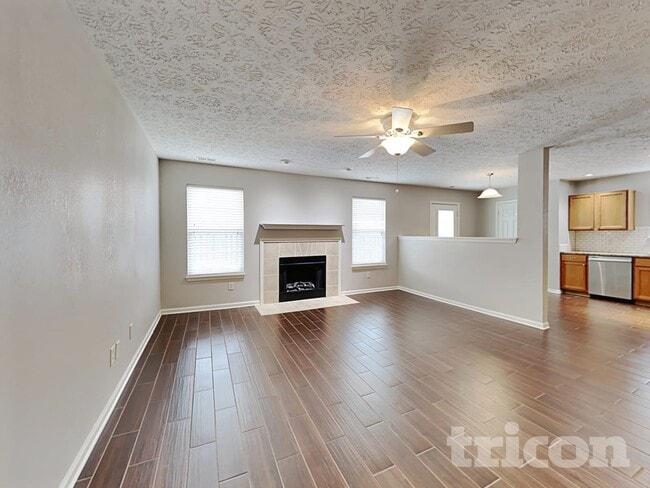 Foto del edificio - 5847 Mosaic Pl