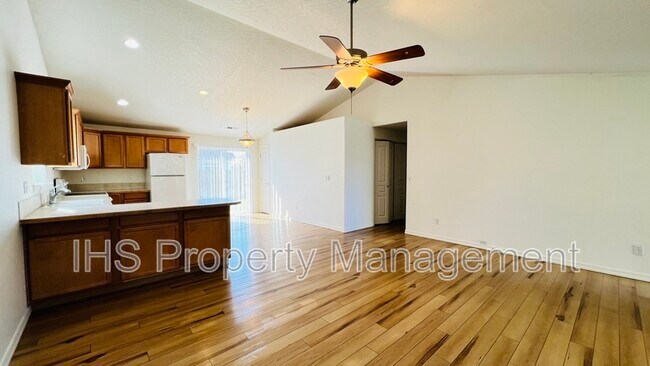 Foto del edificio - 5718 Westport Ln