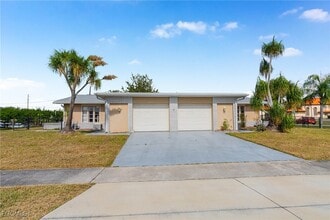 Building Photo - 6004 Deming Ave