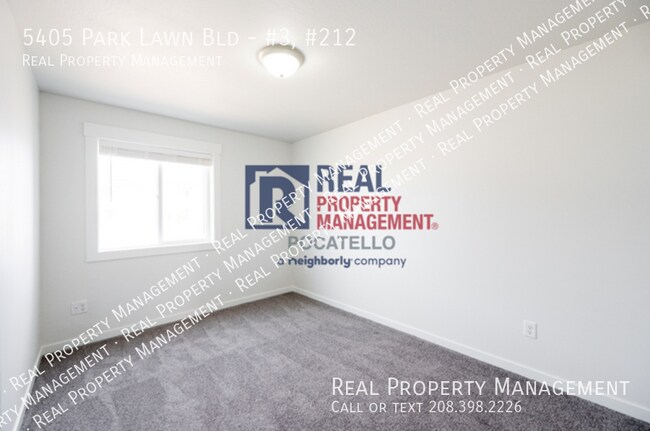 Foto del edificio - 5405 Park Lawn Dr