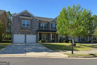 Building Photo - 3818 Lake Haven Way