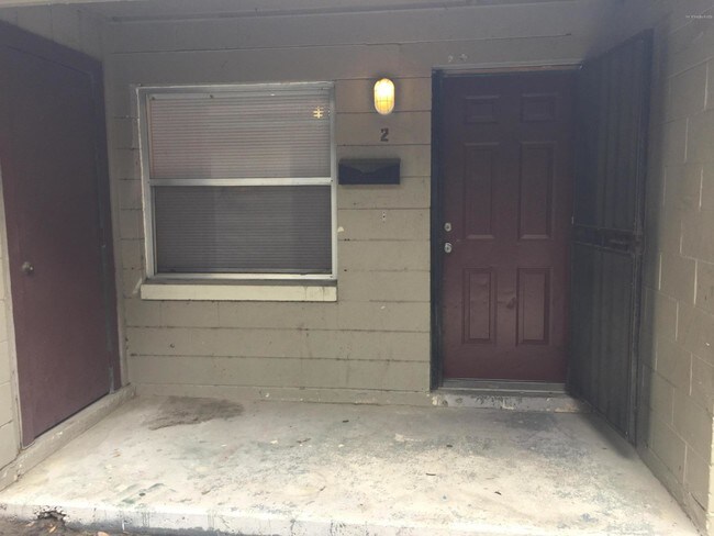 Building Photo - 436 Broward St