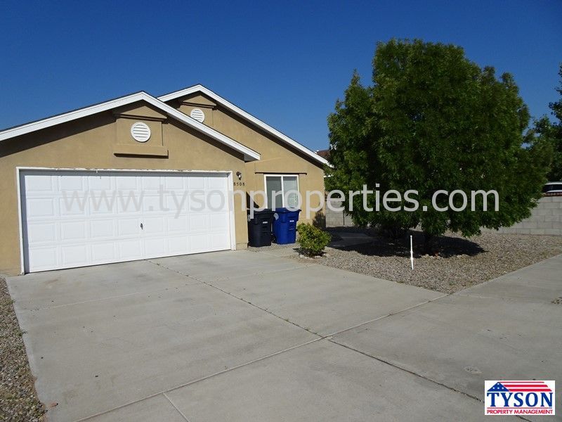 Primary Photo - 8508 Silverado Ave SW