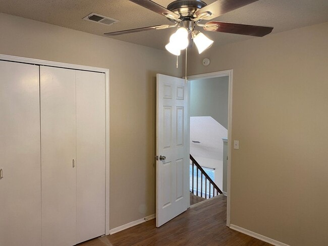 Building Photo - 4111 Camphor Way