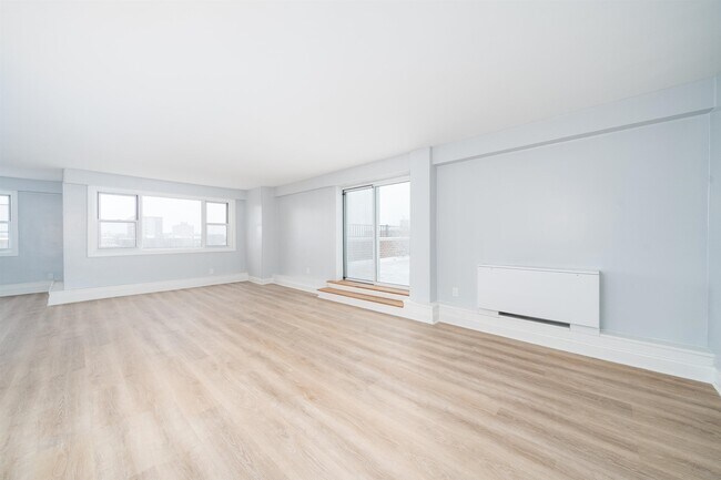Foto del edificio - 700 JFK Blvd E