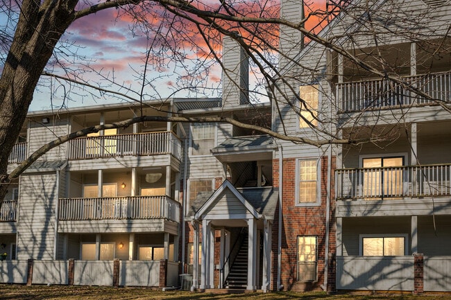 Photo - 12153 Penderview Ln (Fairfax, VA) Apartment