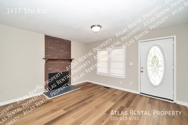 Building Photo - 1417 5th Ave