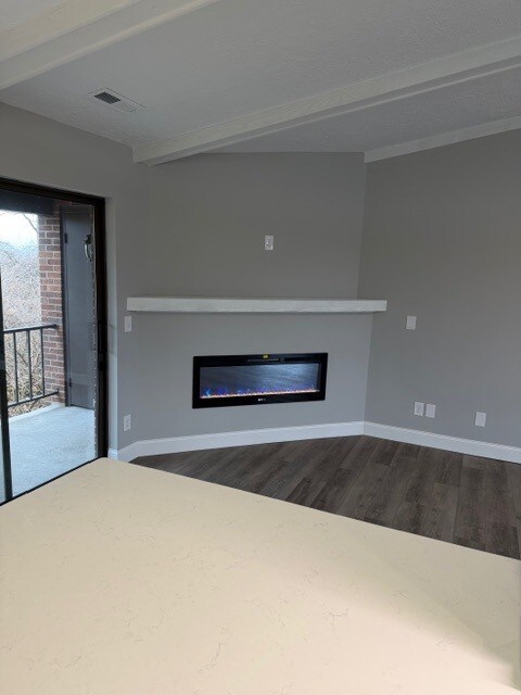 Foto del edificio - 6801 Cheviot Rd