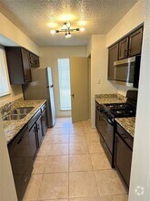 Building Photo - 13941 Maricella Ln