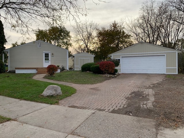 Photo - 2431 Shadowood Dr House