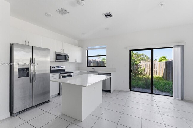 Foto del edificio - 24630 SW 118 Ave