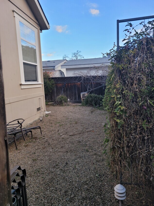 6888 Frontage Rd, Lucerne, CA 95458 House for Rent in Lucerne, CA