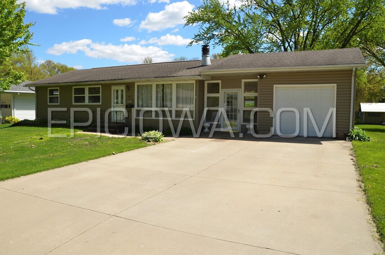 Foto principal - 2315 14th Ave