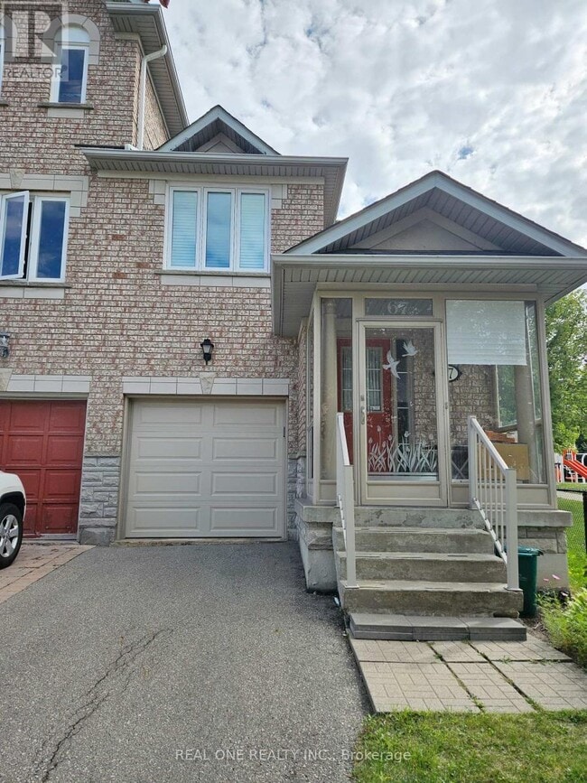 Building Photo - 67 Ellesmere St