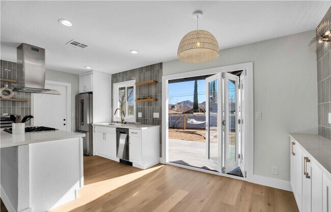 Foto del edificio - Newly Renovated and Ready for Movein!